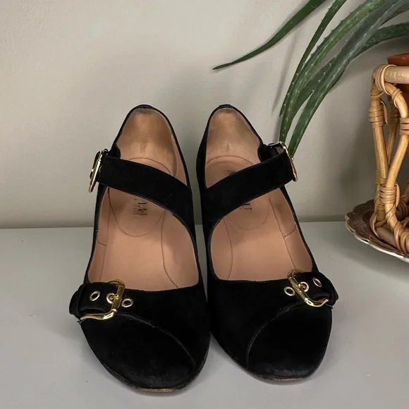 Anyi Lu Black Suede Heels 37 | Mary Jane Pumps with Gold Buckles | Made in Italy - Picture 5 of 13